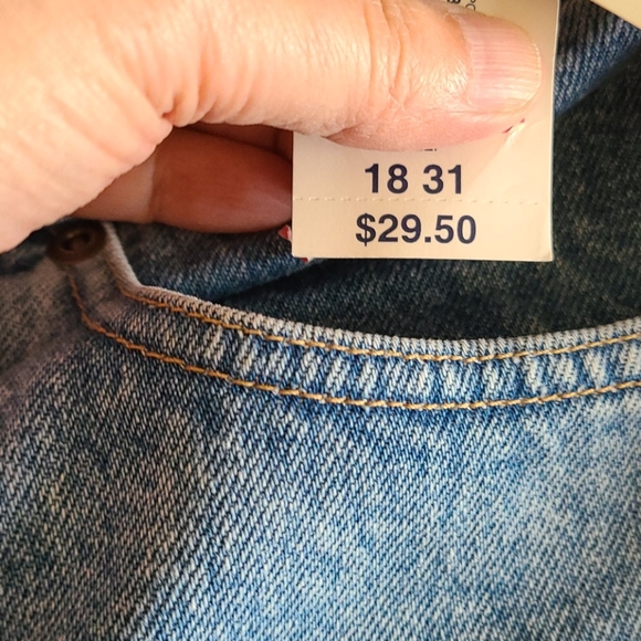 Woman's lands end jeans NWT size 18 - Picture 3 of 8